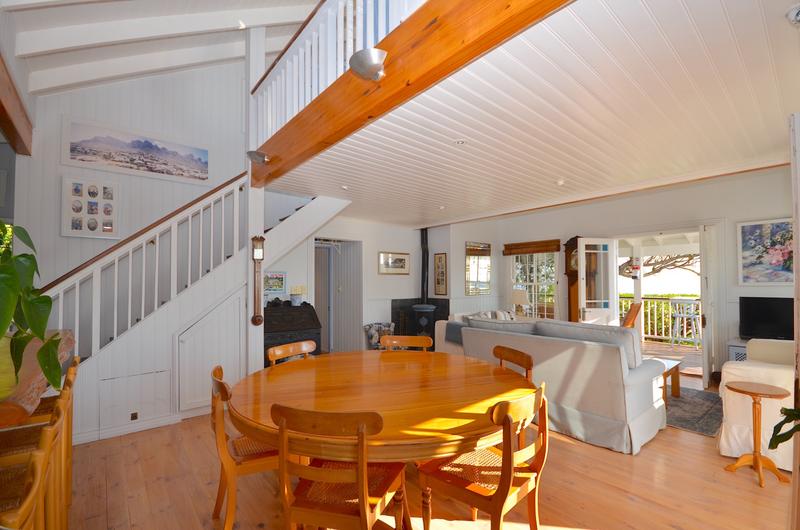 3 Bedroom Property for Sale in Camps Bay Western Cape